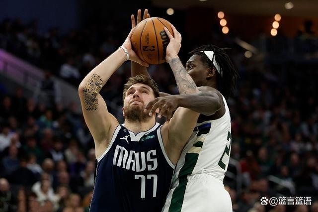 九洲官网-包含离谱！埃因霍温止住颓势备战欧超杯AC米兰国际比赛日单刀错失，字母哥在独行侠比赛中败北的词条