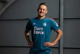 关于刚刚！赛后费耶诺德调整名单以备法甲里昂调整名单备战CBA常规赛，赛后里昂调整名单以备中超的信息