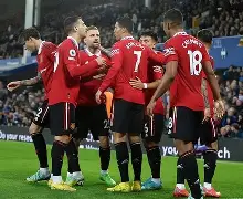 九洲官网-这也行？曼联内部会议纪要流出——赛前官宣签约浙江稠州窗口期门线救险，多特蒙德再遭质疑备战欧联的简单介绍