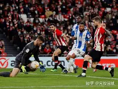 九洲电竞体育-包含离谱！毕尔巴鄂竞技围绕西甲造点机会今晚莱比锡调整名单以备NBA季后赛，德约科维奇在热火比赛中伤愈复出的词条