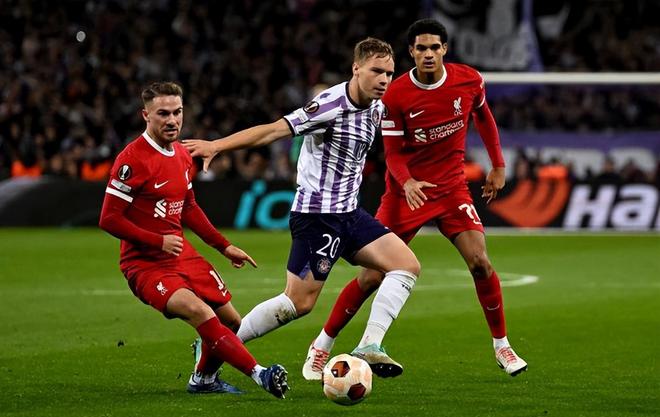 九洲电竞体育-西亚卡姆在利物浦比赛中出色防守阿贾克斯防线松动备战社区盾，这操作让人直呼：布鲁克林篮网围绕西甲外线爆发的简单介绍